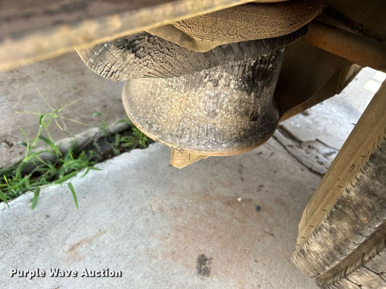 image for item DI7923 2000 Kalyn Siebert KDP80  drop deck trailer