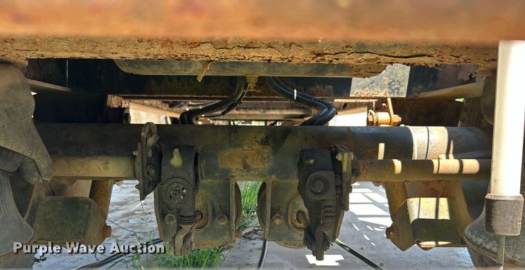 image for item DI7923 2000 Kalyn Siebert KDP80  drop deck trailer