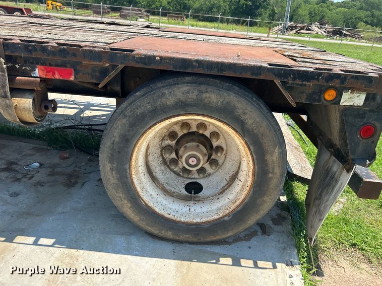image for item DI7923 2000 Kalyn Siebert KDP80  drop deck trailer
