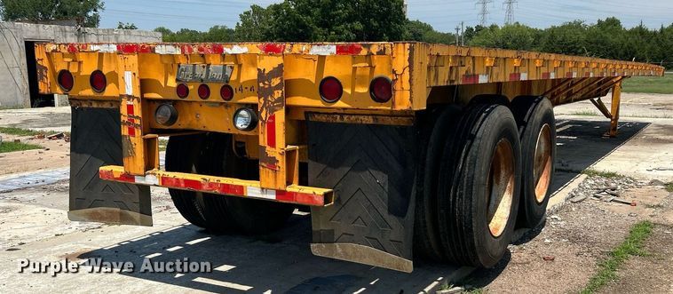 image for item DI7924 1986 Great Dane GPS-45  flatbed trailer