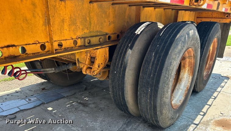 image for item DI7924 1986 Great Dane GPS-45  flatbed trailer