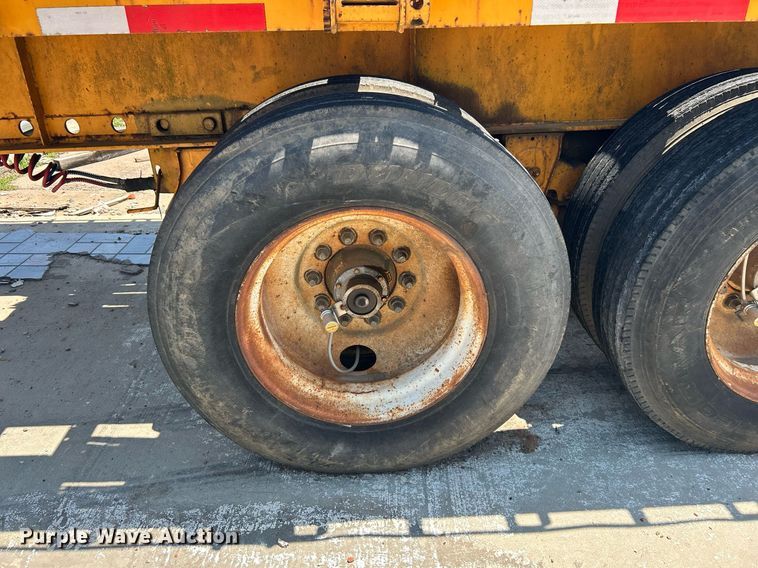 image for item DI7924 1986 Great Dane GPS-45  flatbed trailer