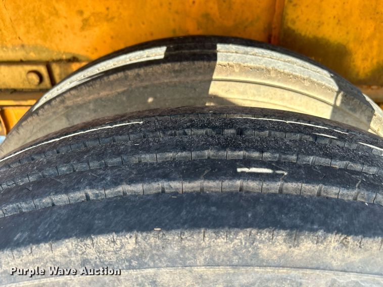 image for item DI7924 1986 Great Dane GPS-45  flatbed trailer