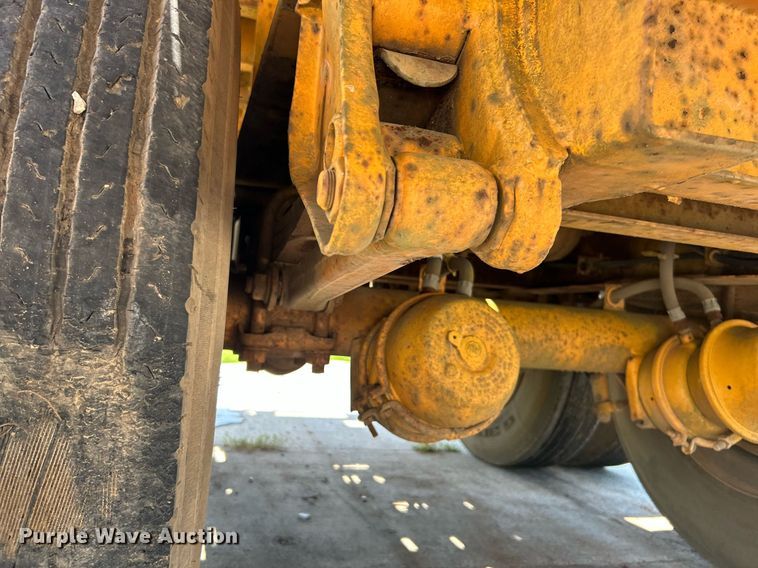 image for item DI7924 1986 Great Dane GPS-45  flatbed trailer