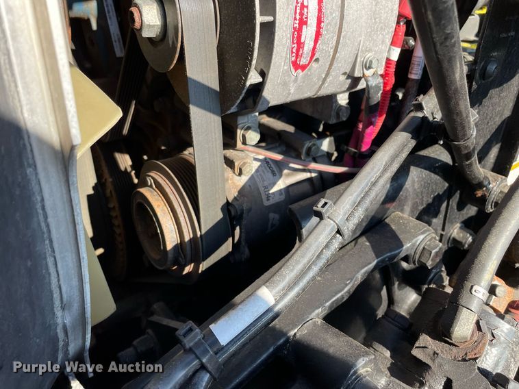 image for item DL3853 2019 Peterbilt 579  semi truck