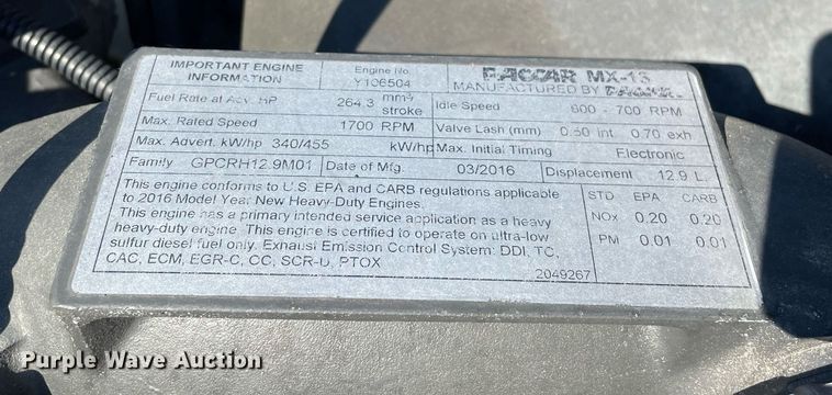 image for item DL3855 2017 Peterbilt 579  semi truck