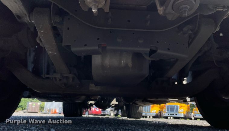 image for item DL3856 2017 Freightliner Cascadia 125  semi truck