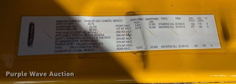 image for item DL3856 2017 Freightliner Cascadia 125  semi truck