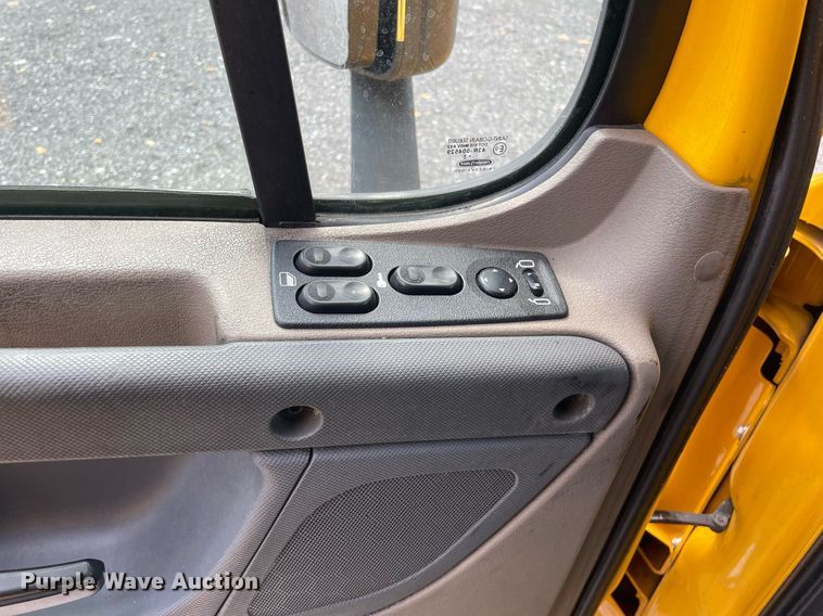 image for item DL3859 2016 Freightliner Cascadia 125  semi truck