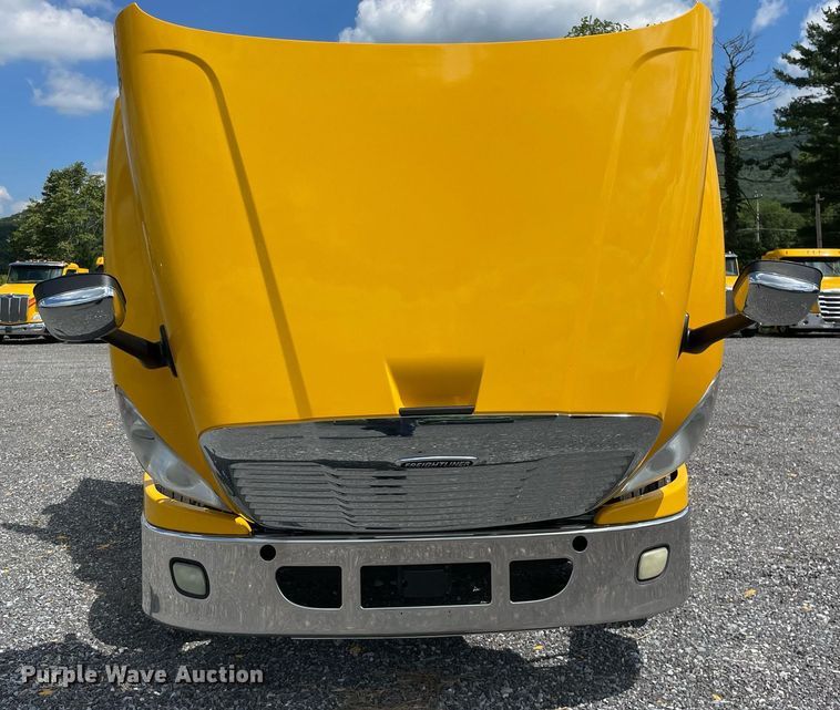 image for item DL3859 2016 Freightliner Cascadia 125  semi truck