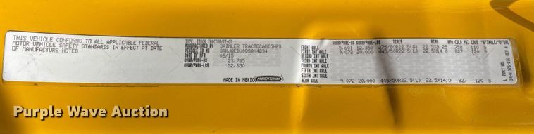 image for item DL3859 2016 Freightliner Cascadia 125  semi truck