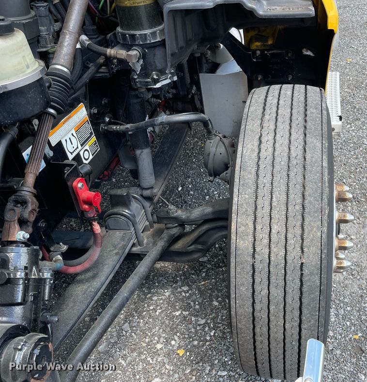 image for item DL3860 2016 Peterbilt 579  semi truck