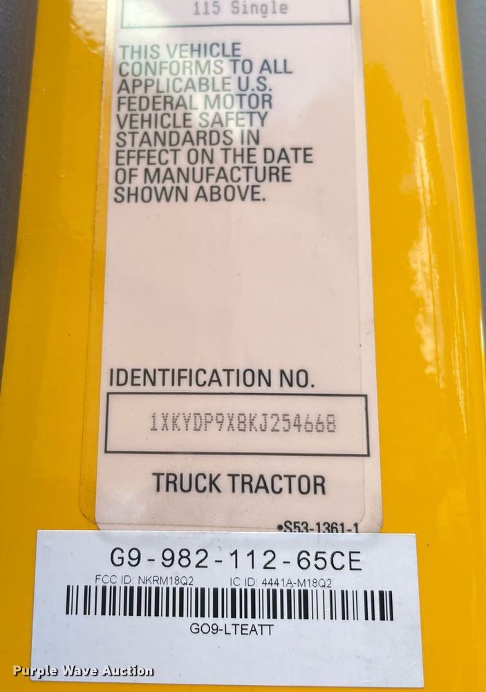 image for item DL3862 2019 Kenworth T680  semi truck