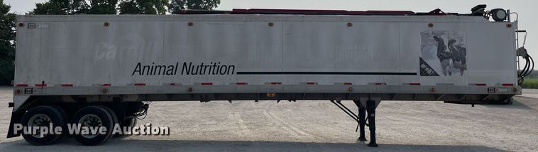 image for item DL3863 1993 CEI Pacer  feed delivery trailer