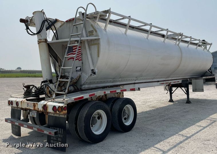 image for item DL3864 1999 Warren  feed delivery trailer