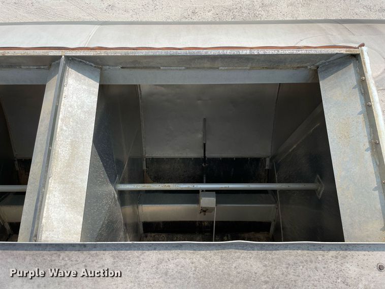 image for item DL3864 1999 Warren  feed delivery trailer