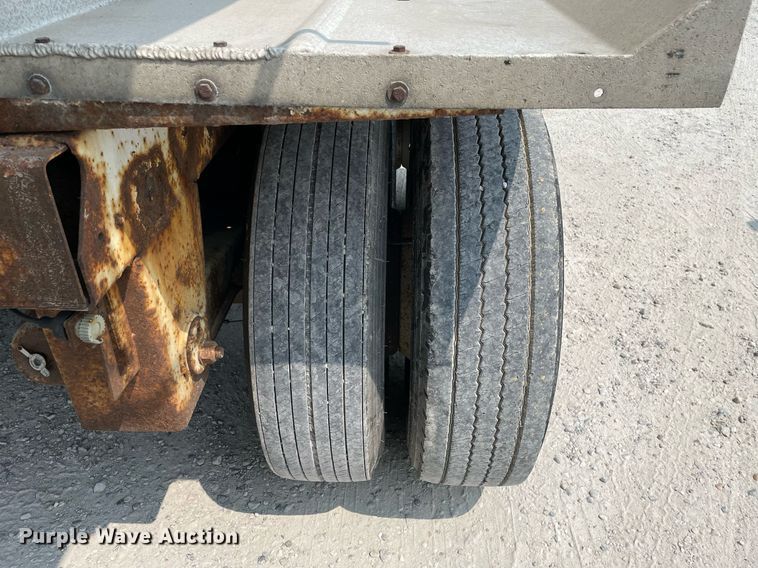 image for item DL3864 1999 Warren  feed delivery trailer