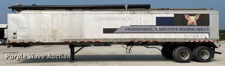 image for item DL3866 2003 CEI Pacer AT65  feed delivery trailer