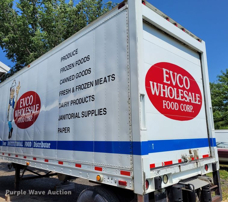 image for item DN8535 2001 Trailmobile  refrigerated van trailer