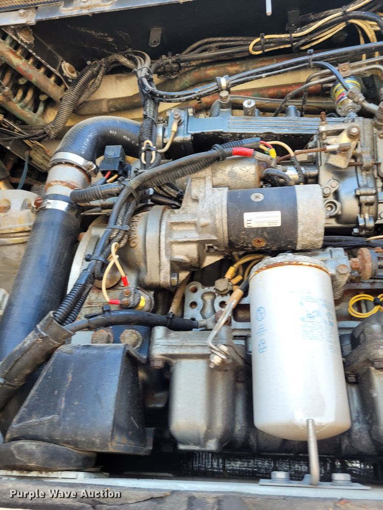 image for item DN8535 2001 Trailmobile  refrigerated van trailer