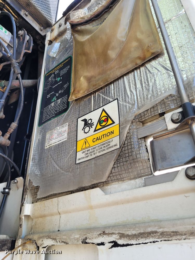 image for item DN8535 2001 Trailmobile  refrigerated van trailer