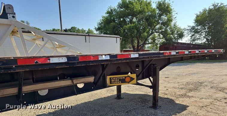 image for item DN8620 2012 Transcraft TL2000  flatbed trailer