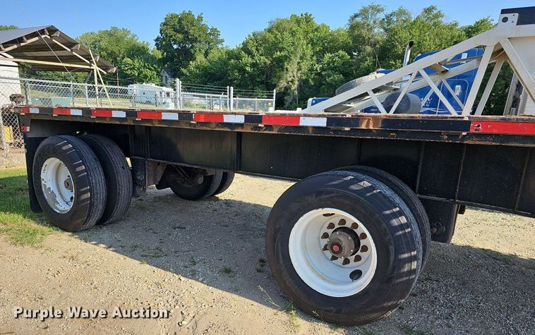 image for item DN8620 2012 Transcraft TL2000  flatbed trailer