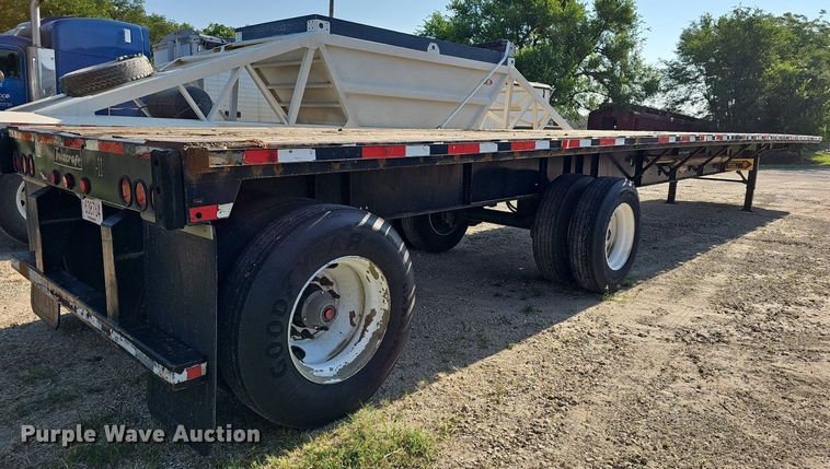 image for item DN8620 2012 Transcraft TL2000  flatbed trailer