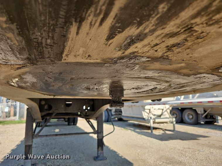 image for item DN8620 2012 Transcraft TL2000  flatbed trailer