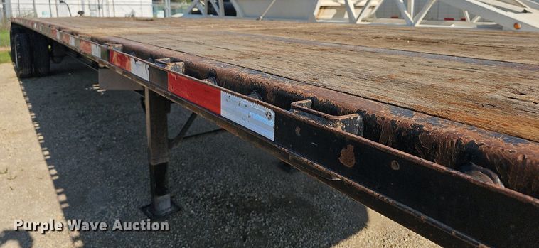 image for item DN8620 2012 Transcraft TL2000  flatbed trailer