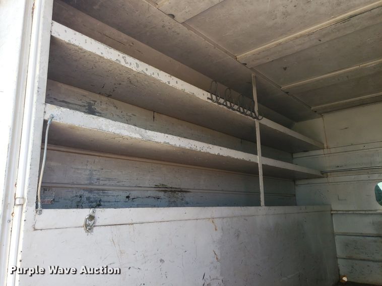 image for item DO2932 2003 GMC C4500  Crew Cab utility / service truck