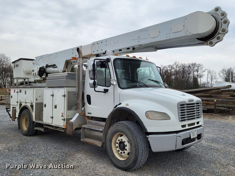 image for item DO3617 2010 Freightliner Business Class M2  bucket truck
