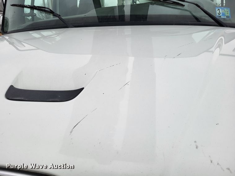 image for item DO3617 2010 Freightliner Business Class M2  bucket truck