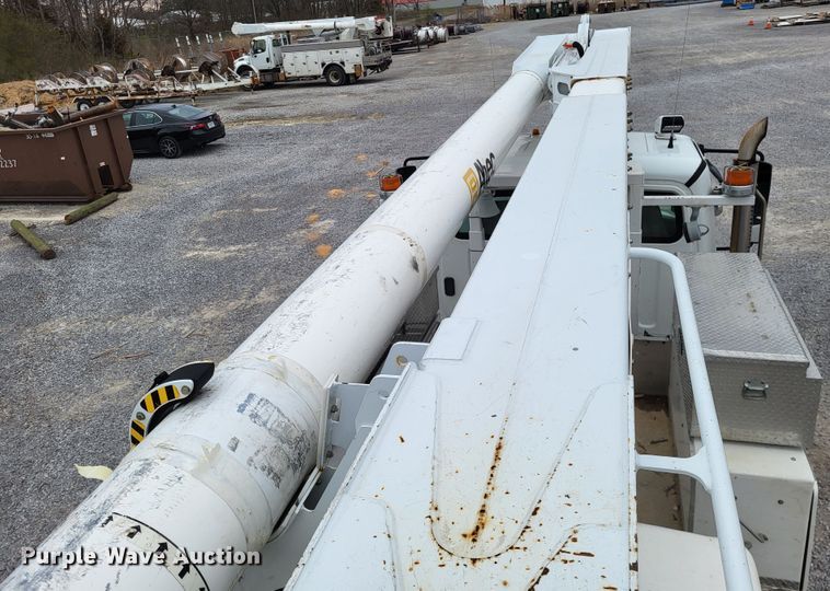 image for item DO3617 2010 Freightliner Business Class M2  bucket truck