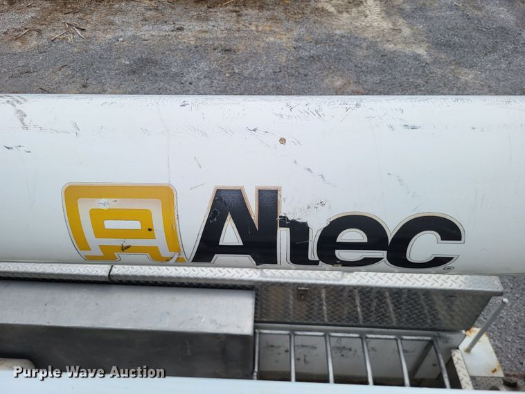 image for item DO3617 2010 Freightliner Business Class M2  bucket truck