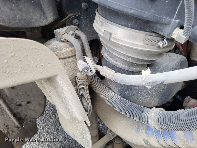 image for item DO3617 2010 Freightliner Business Class M2  bucket truck