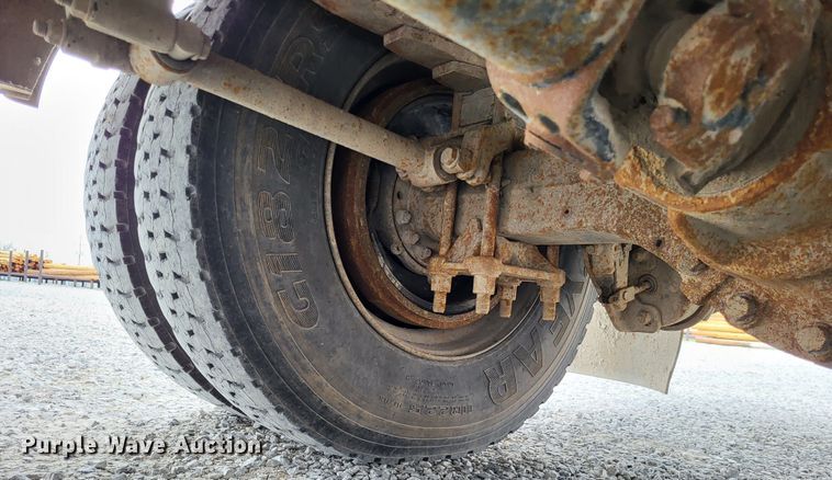 image for item DO3617 2010 Freightliner Business Class M2  bucket truck