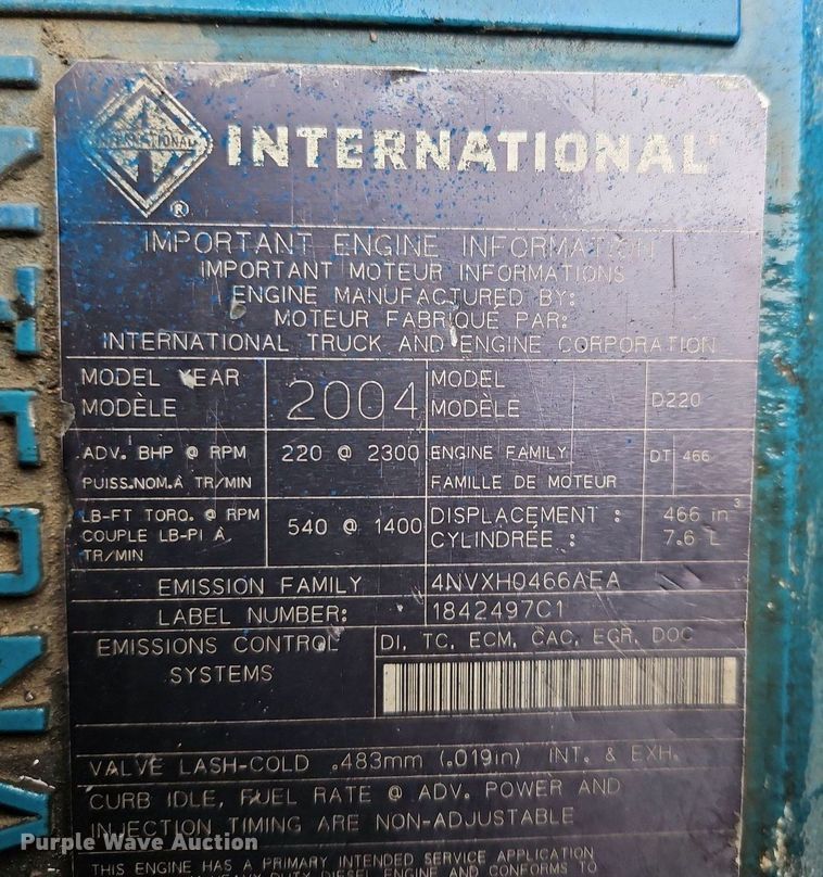 image for item DP2299 2006 International 4300  box truck