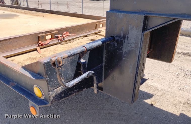 image for item DP3327 2001 SEI  equipment trailer