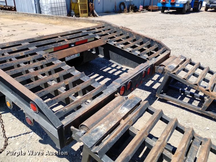 image for item DP3327 2001 SEI  equipment trailer