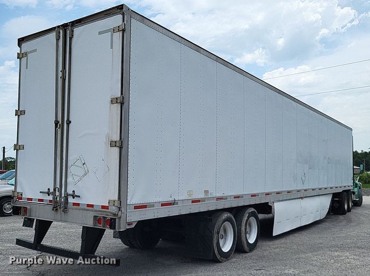 image for item DP5211 2007 Utility Trailer  dry van trailer
