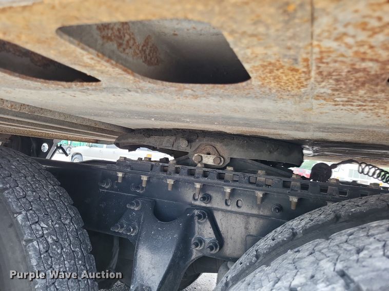 image for item DP5211 2007 Utility Trailer  dry van trailer