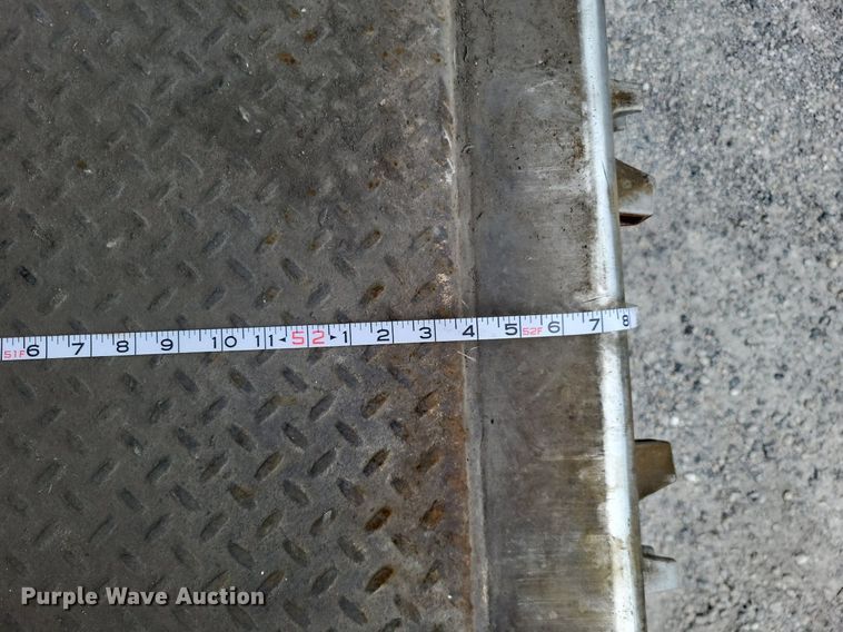 image for item DP5211 2007 Utility Trailer  dry van trailer