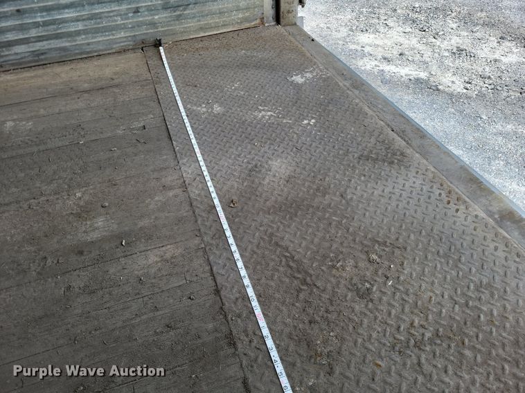 image for item DP5211 2007 Utility Trailer  dry van trailer