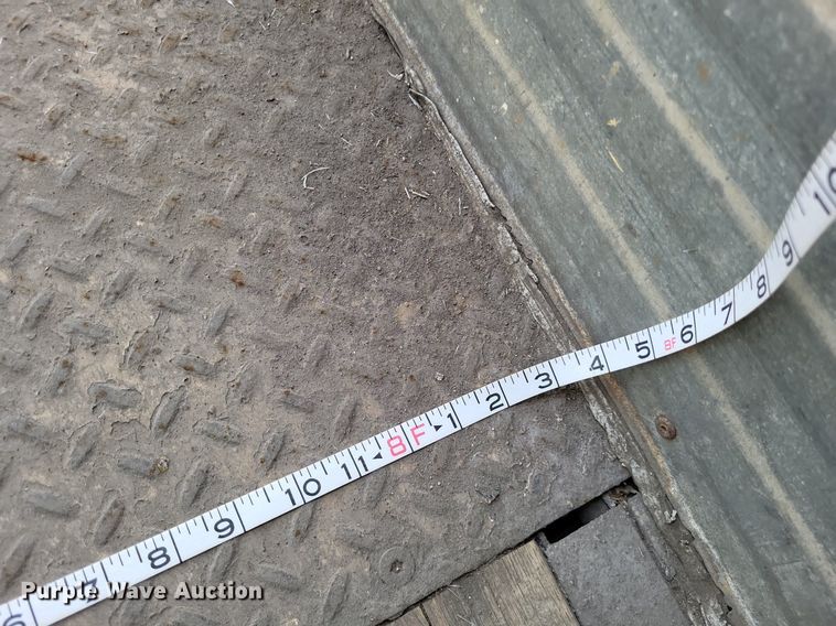 image for item DP5211 2007 Utility Trailer  dry van trailer