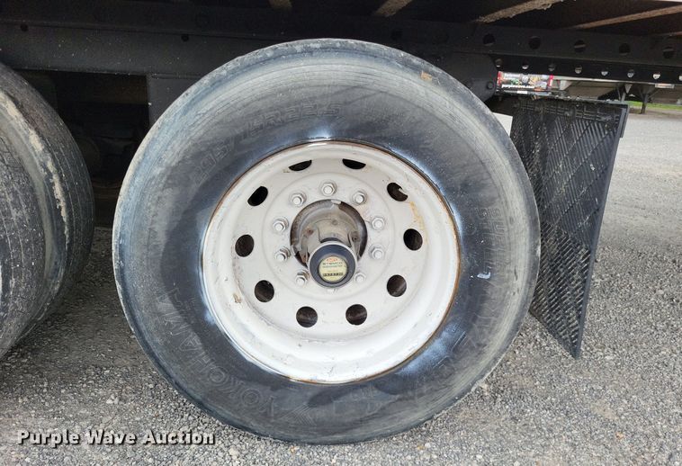 image for item DP5211 2007 Utility Trailer  dry van trailer