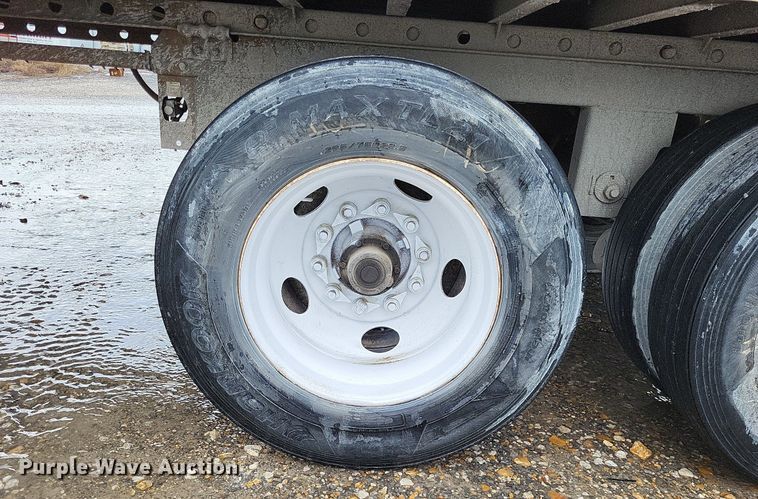 image for item DP5212 2008 Utility Trailers  dry van trailer