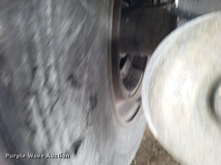 image for item DP5212 2008 Utility Trailers  dry van trailer