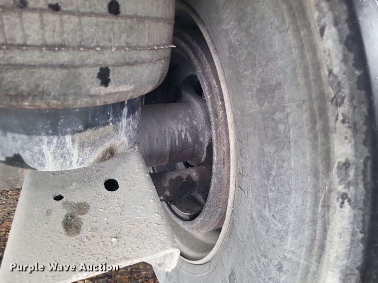 image for item DP5212 2008 Utility Trailers  dry van trailer