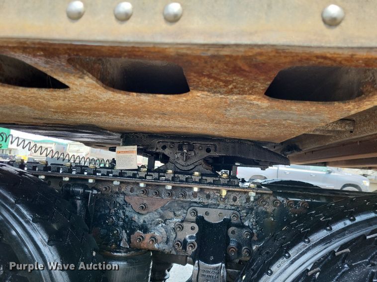 image for item DP5213 2008 Utility Trailers  dry van trailer